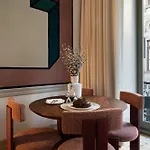 Aliados 9 - Luxury In The Heart Of *