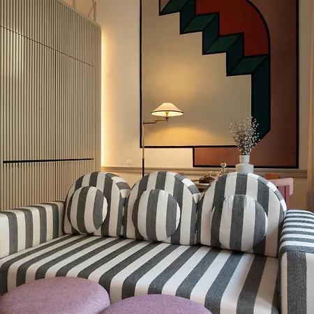 Aliados 9 - Luxury In The Heart Of *