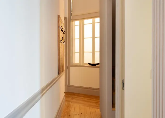 Aliados 9 - Luxury In The Heart Of * 포르투