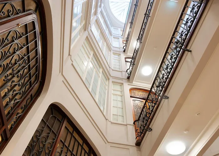 Aliados 9 - Luxury In The Heart Of