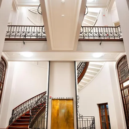 Aliados 9 - Luxury In The Heart Of 아파트