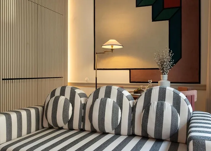 Aliados 9 - Luxury In The Heart Of *