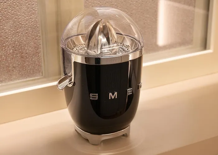 Aliados 9 - Luxury In The Heart Of アパート ポルト